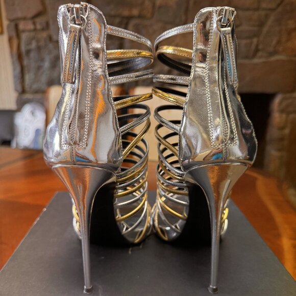 Amazing Giuseppe Zanotti Gold & Silver Gladiator Sandals EU 39 EUC - Picture 4 of 9